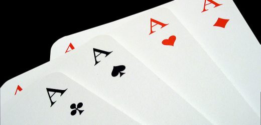 5 Secrets of Poker: Strategies for Playing Online